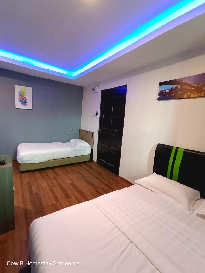 Cow B Homestay เซมปอร์นา ภายนอก รูปภาพ