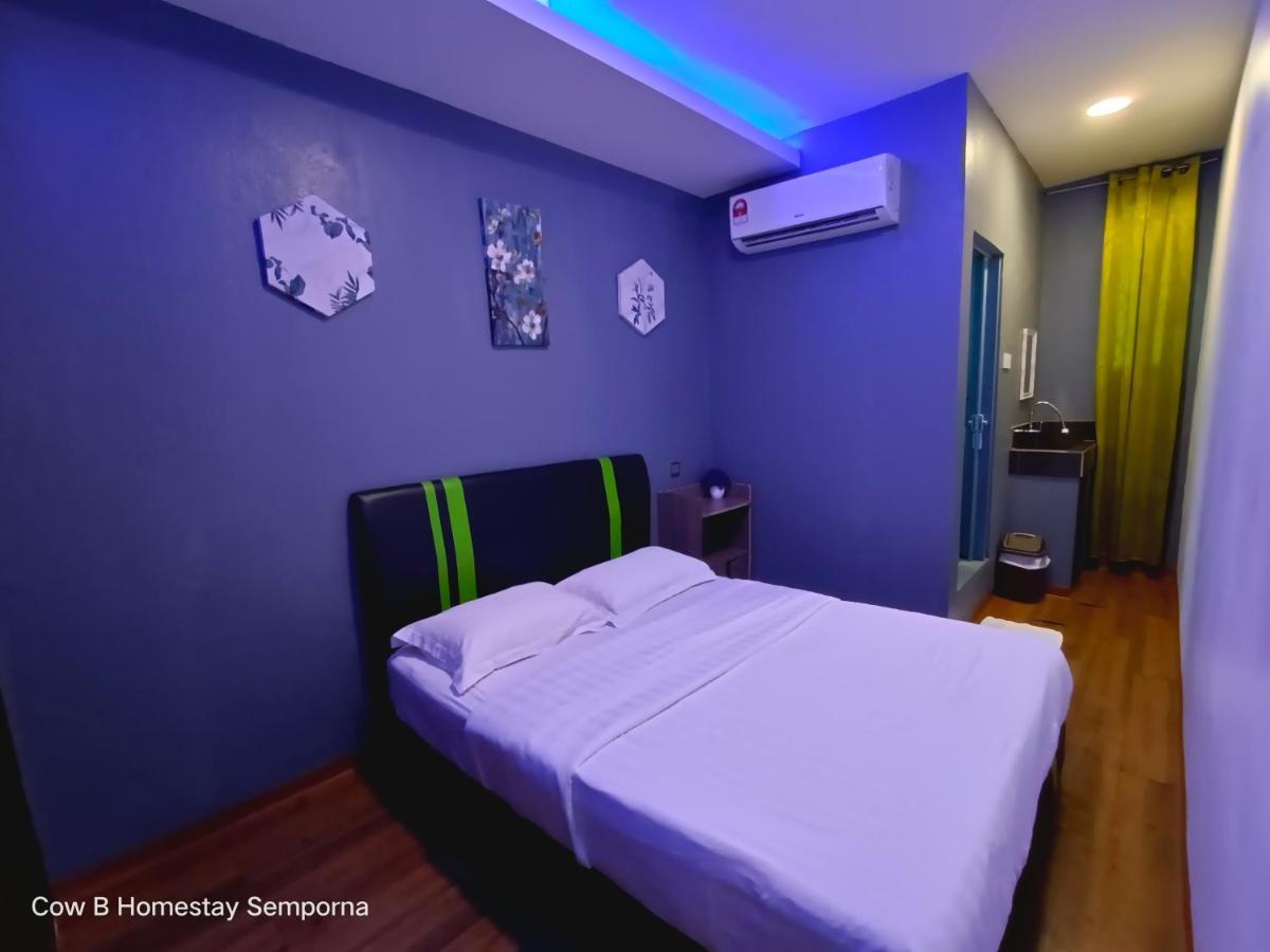 Cow B Homestay เซมปอร์นา ภายนอก รูปภาพ