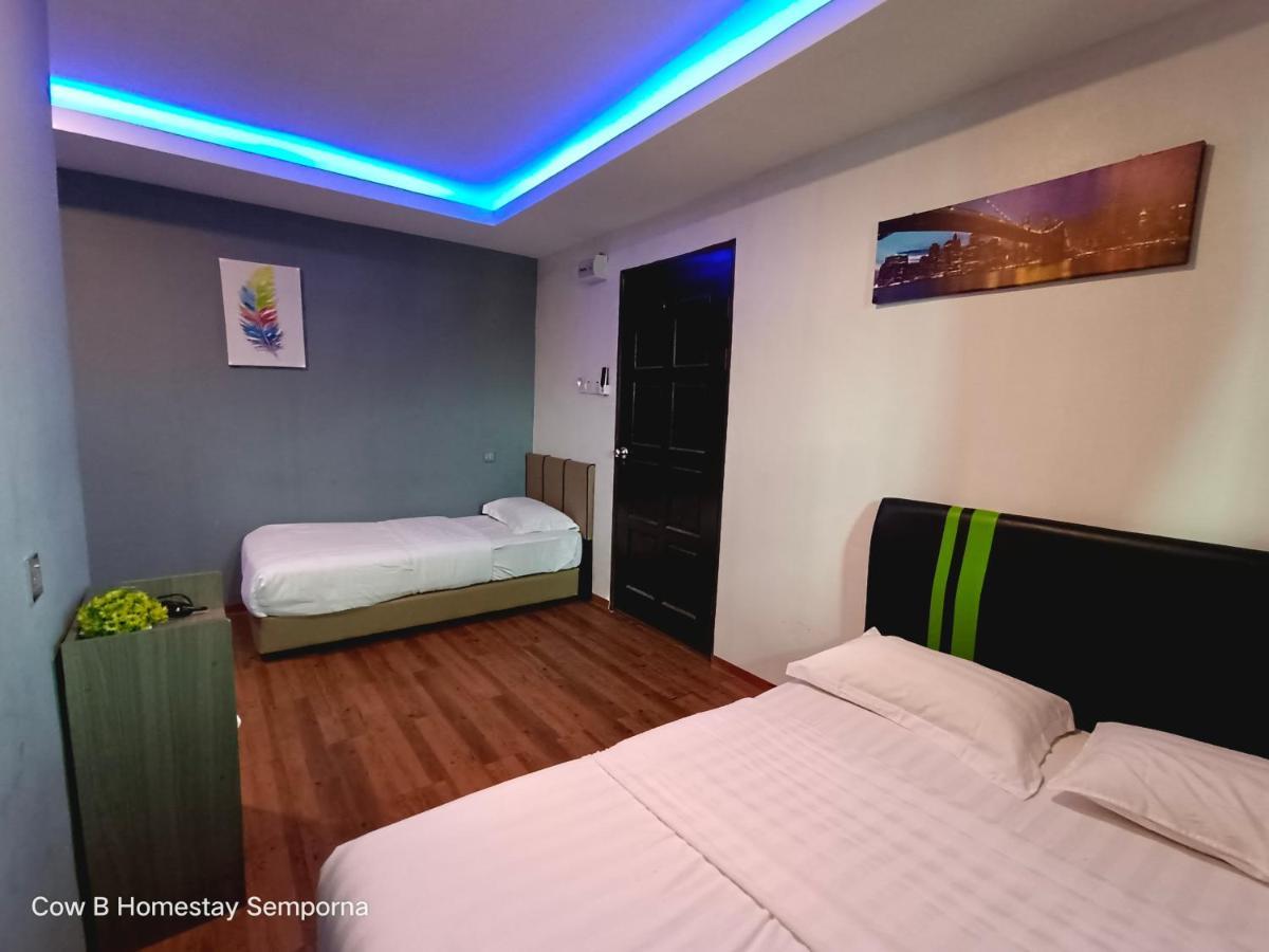 Cow B Homestay เซมปอร์นา ภายนอก รูปภาพ