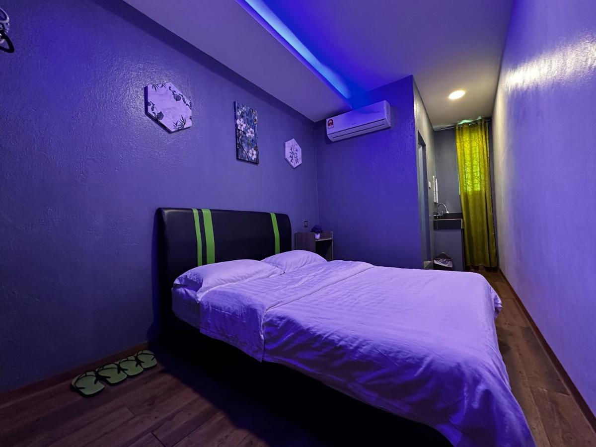 Cow B Homestay เซมปอร์นา ภายนอก รูปภาพ